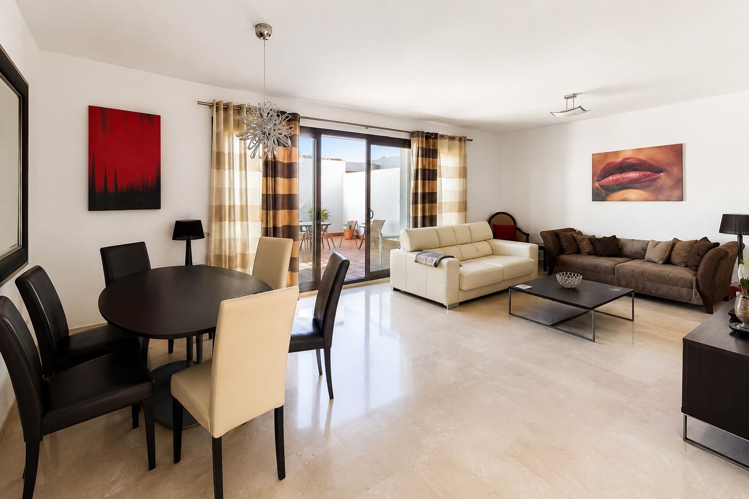Ático de 2 habitaciones en Manilva en venta con piscina garaje - 359.000 € (Ref: 9962398)