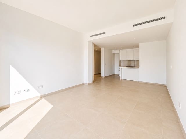 2 bedroom Penthouse for sale in Estepona with pool garage - € 699,000 (Ref: 9975061)