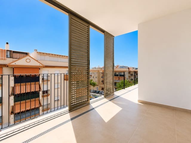 2 bedroom Penthouse for sale in Estepona with pool garage - € 699,000 (Ref: 9975061)