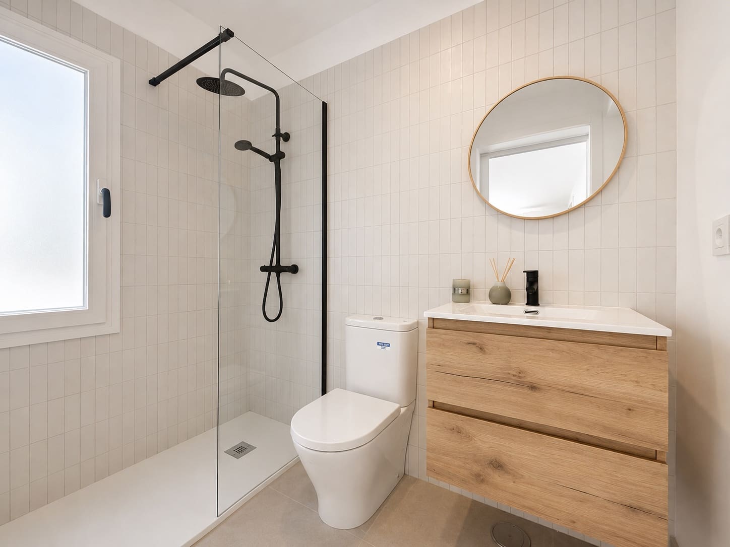 3 quarto Moradia para venda em Estepona com piscina garagem - 849 000 € (Ref: 9993971)