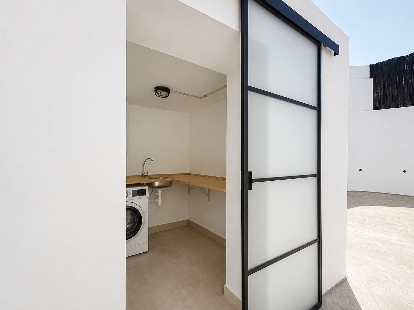 3 quarto Moradia para venda em Estepona com piscina garagem - 849 000 € (Ref: 9993971)