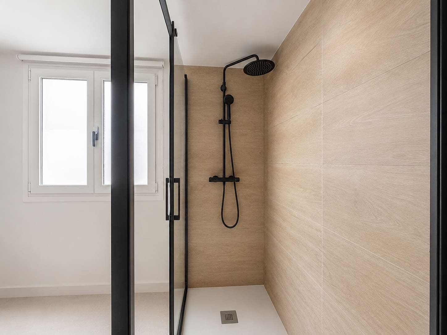 3 quarto Moradia para venda em Estepona com piscina garagem - 849 000 € (Ref: 9993971)