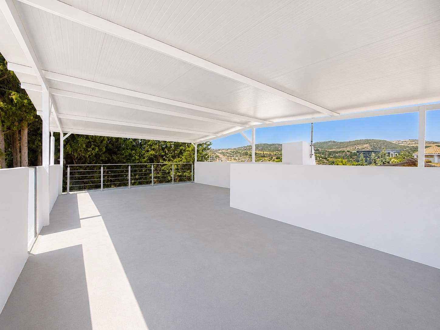 3 quarto Moradia para venda em Estepona com piscina garagem - 849 000 € (Ref: 9993971)