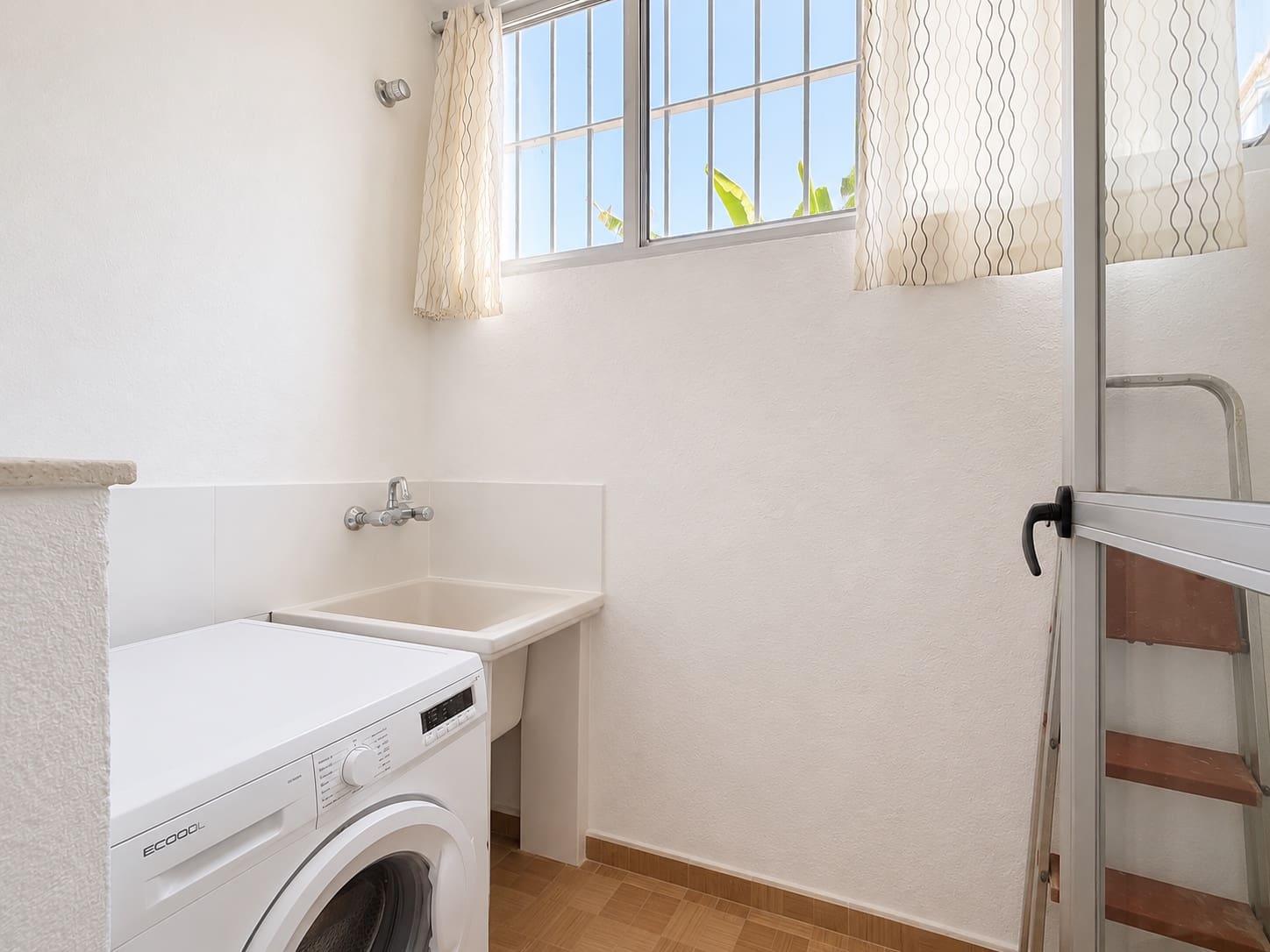 3 camera da letto Casa in vendita in Estepona con piscina garage - 460.000 € (Rif: 9993972)