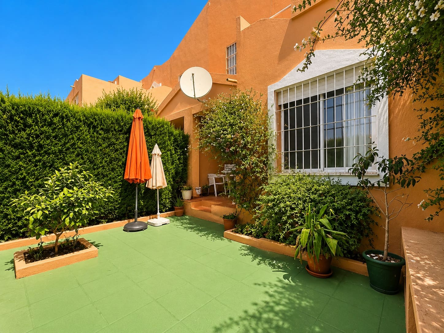 3 camera da letto Casa in vendita in Estepona con piscina garage - 460.000 € (Rif: 9993972)