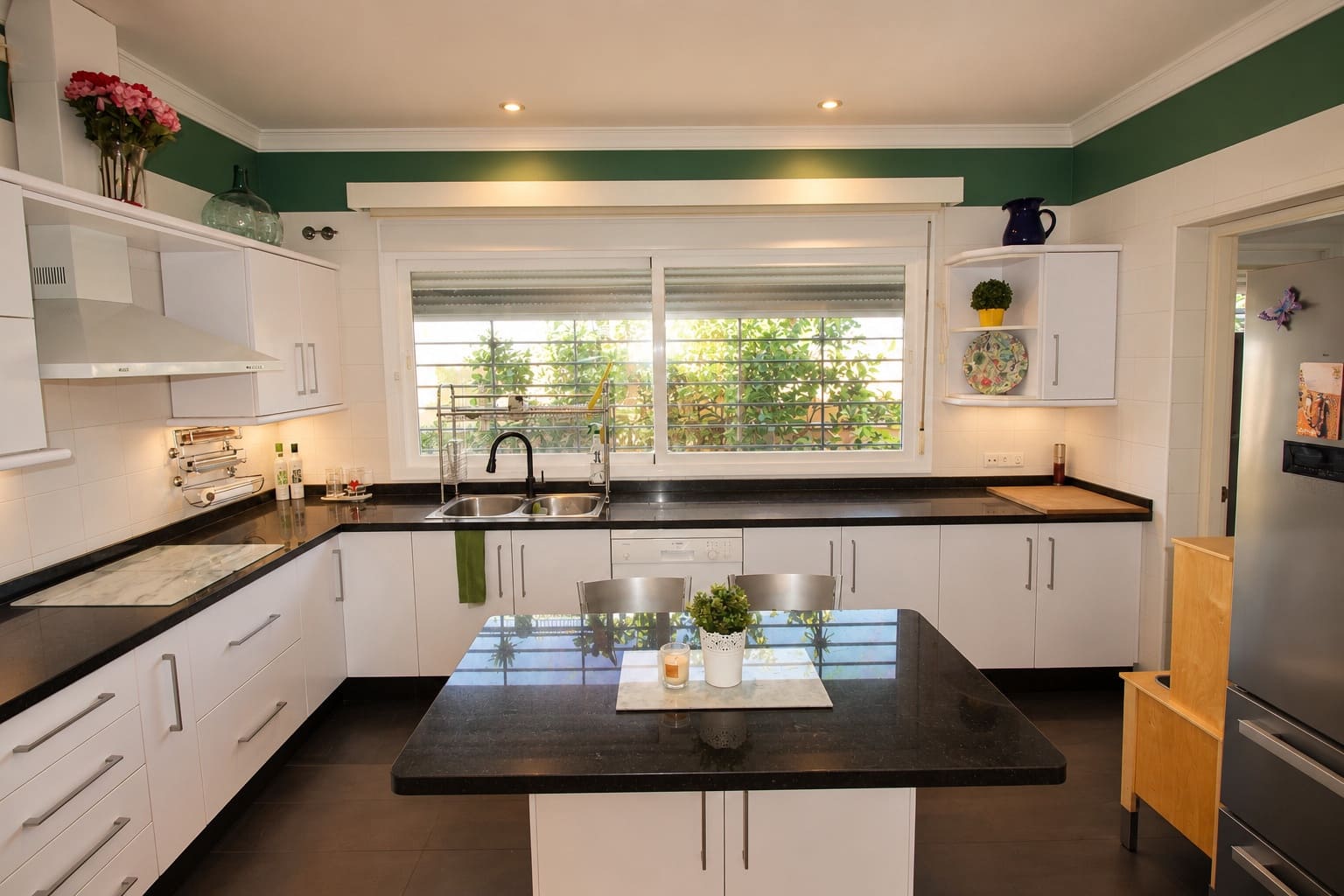 6 bedroom Finca/Country House for sale in Ronda with pool garage - € 550,000 (Ref: 10131002)