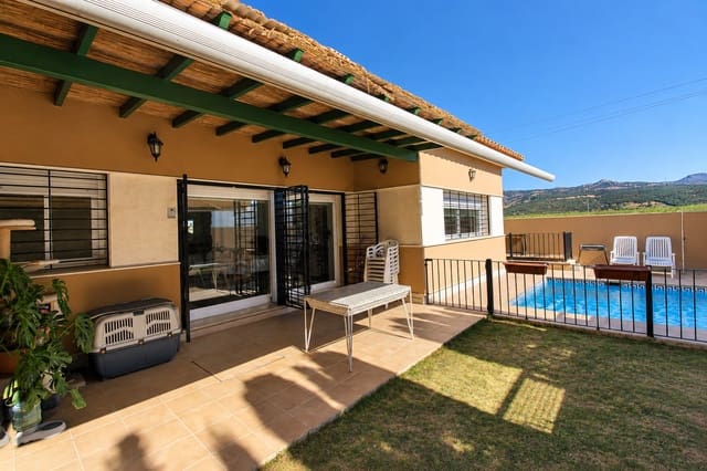 6 slaapkamer Finca/Landhuis te koop in Ronda met zwembad garage - € 550.000 (Ref: 10131002)