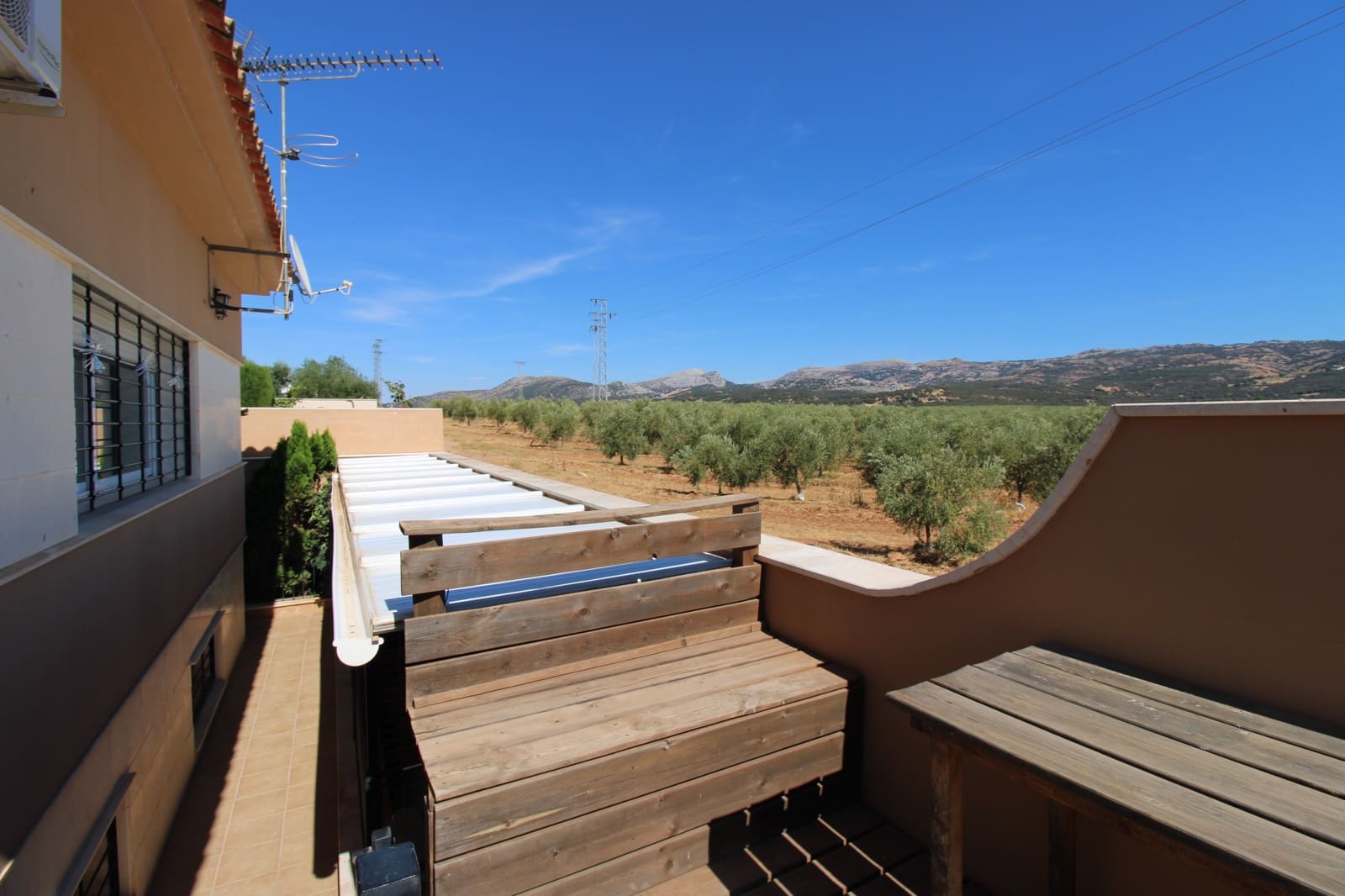 6 bedroom Finca/Country House for sale in Ronda with pool garage - € 550,000 (Ref: 10131002)