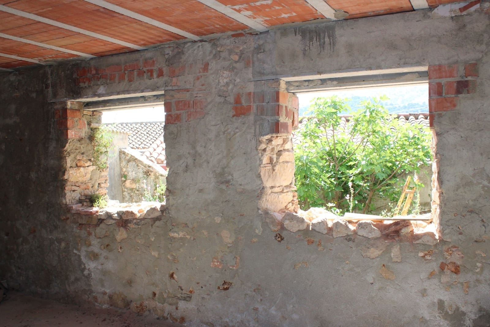 4 soveværelse Byhus til salg i Benaojan - € 79.000 (Ref: 7563581)