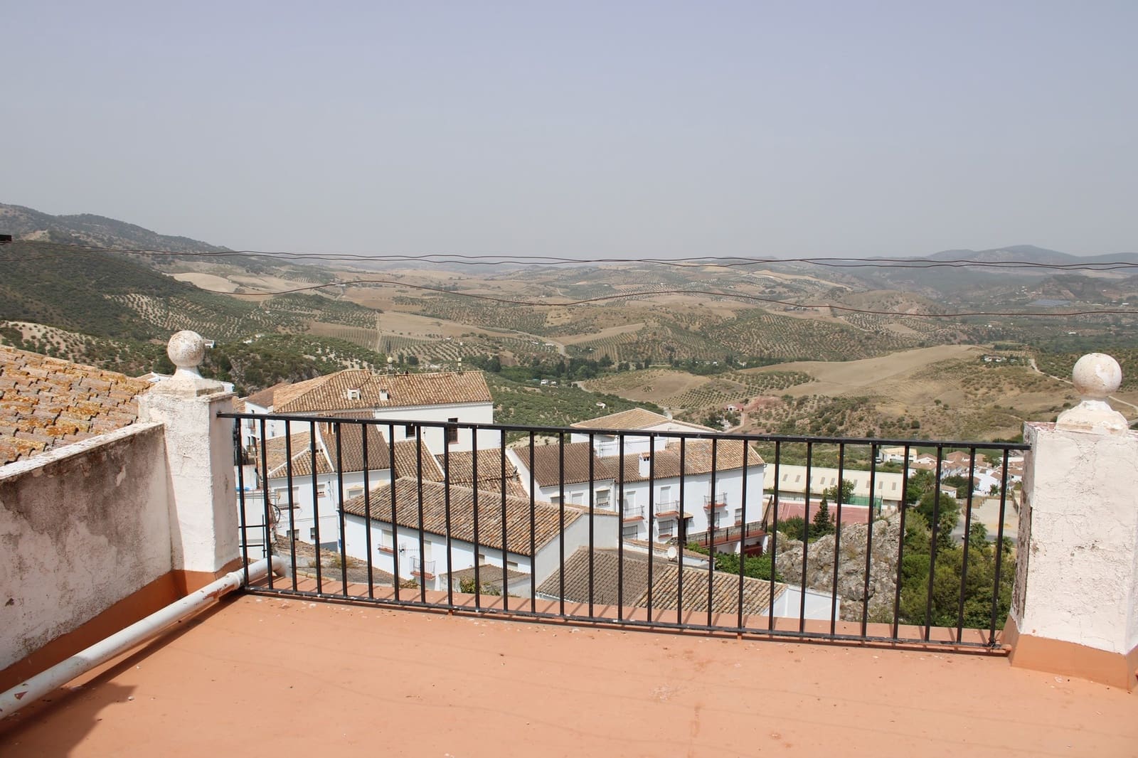 5 soverom Hus til salgs i Zahara de la Sierra - € 170 000 (Ref: 7742540)