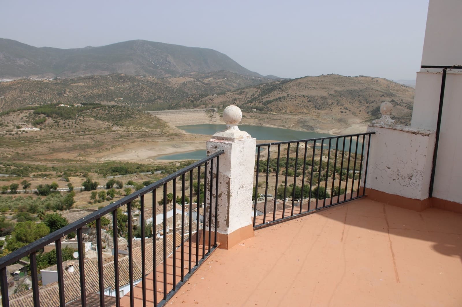 5 soverom Hus til salgs i Zahara de la Sierra - € 170 000 (Ref: 7742540)