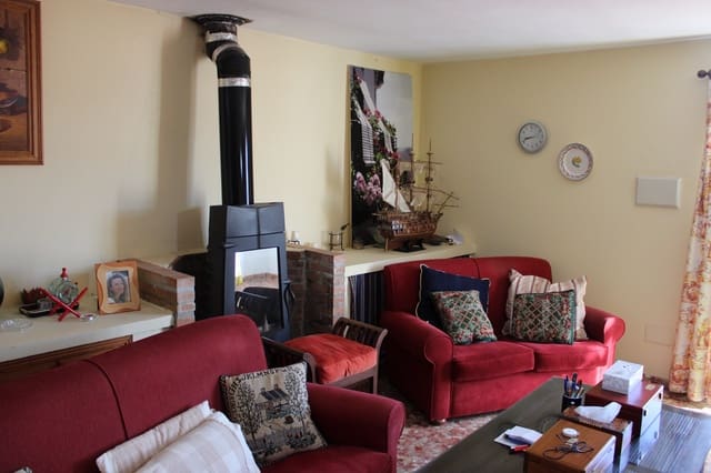 3 Zimmer Haus zu verkaufen in Jubrique - 285.000 € (Ref: 8742591)