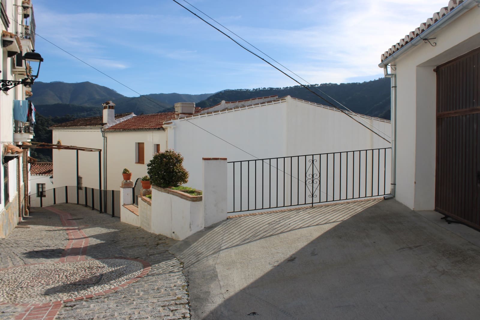3 quarto Casa em Banda para venda em Jubrique - 285 000 € (Ref: 8742591)