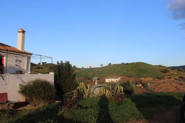 10 soveværelse Finca/Landehus til salg i Olvera - € 3.000.000 (Ref: 8866305)