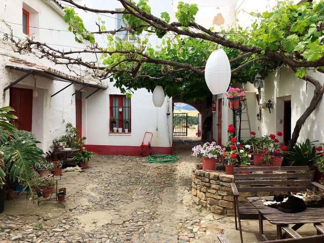 10 soveværelse Finca/Landehus til salg i Olvera - € 3.000.000 (Ref: 8866305)