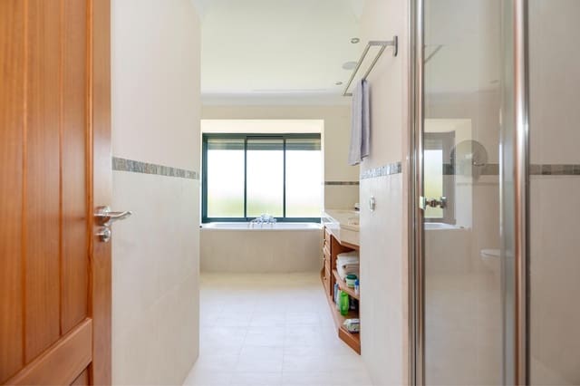 5 bedroom Finca/Country House for sale in Arcos de la Frontera with pool - € 795,000 (Ref: 8882006)