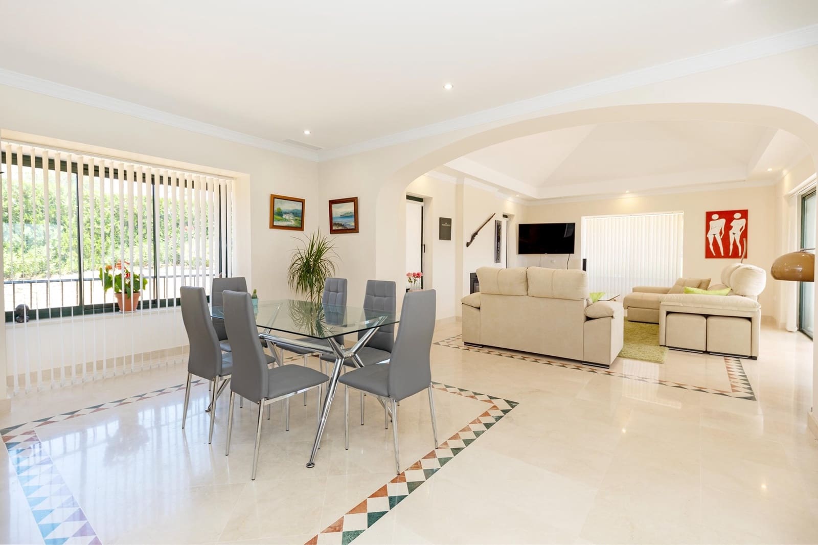 5 soveværelse Finca/Landehus til salg i Arcos de la Frontera med swimmingpool - € 795.000 (Ref: 8882006)