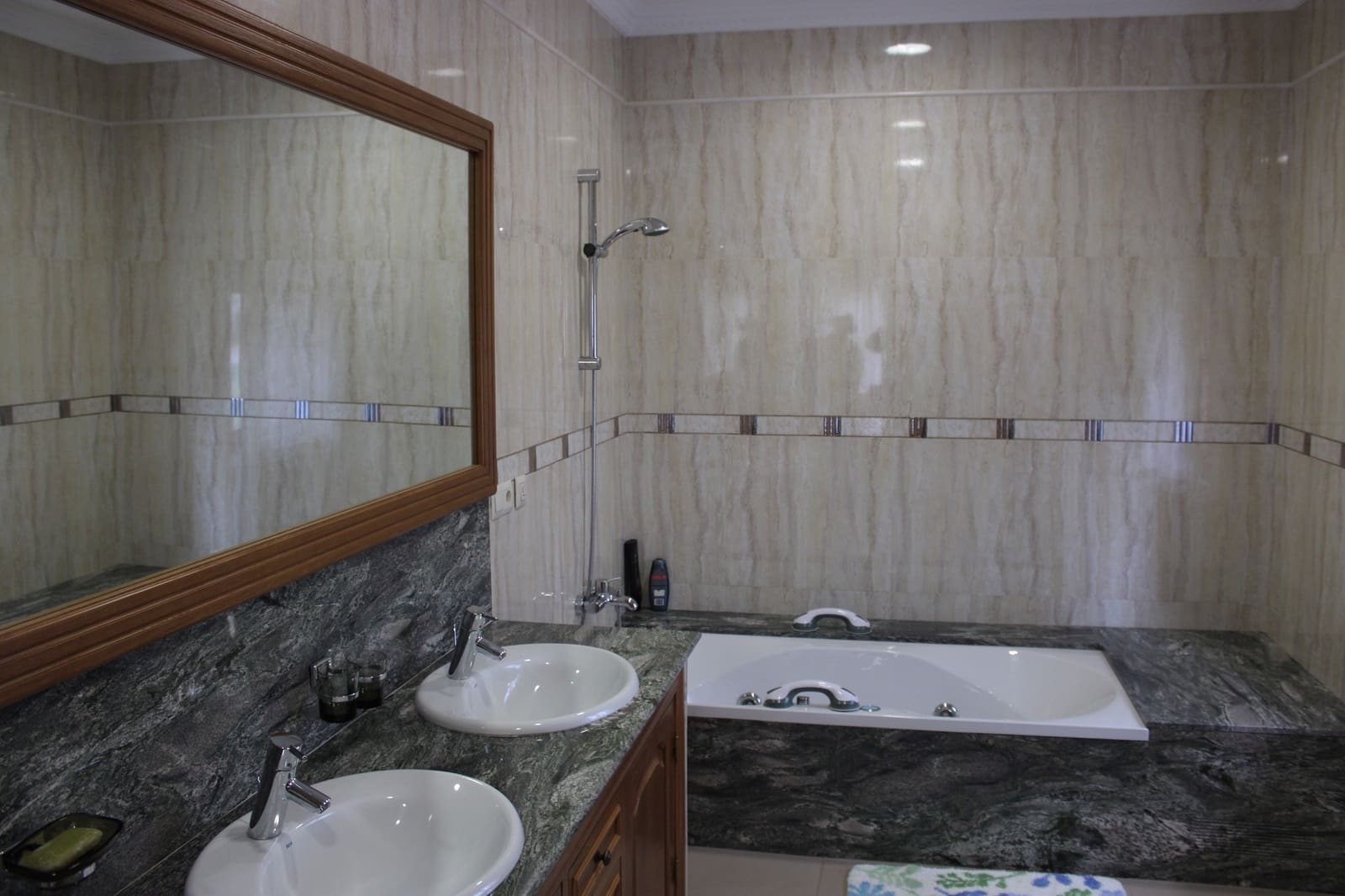 5 soveværelse Finca/Landehus til salg i Cuevas del Becerro - € 680.000 (Ref: 8882267)