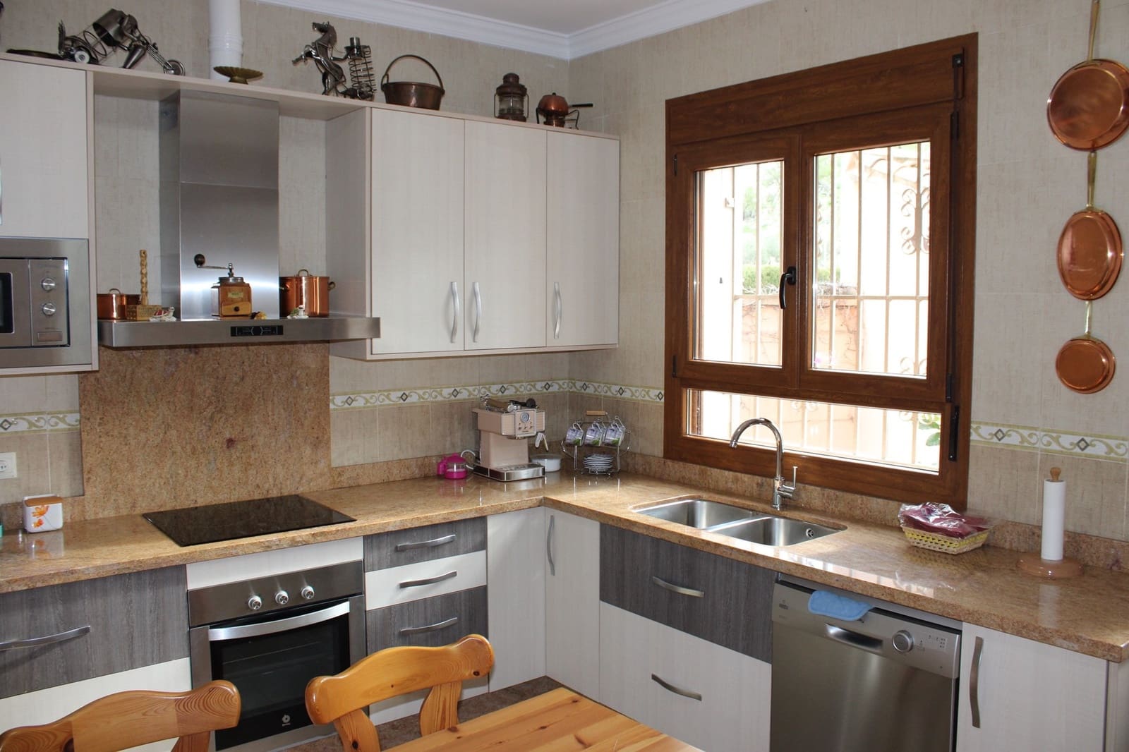 5 soveværelse Finca/Landehus til salg i Cuevas del Becerro - € 680.000 (Ref: 8882267)