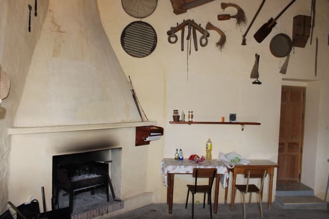 5 bedroom Finca/Country House for sale in Ronda - € 450,000 (Ref: 8882268)