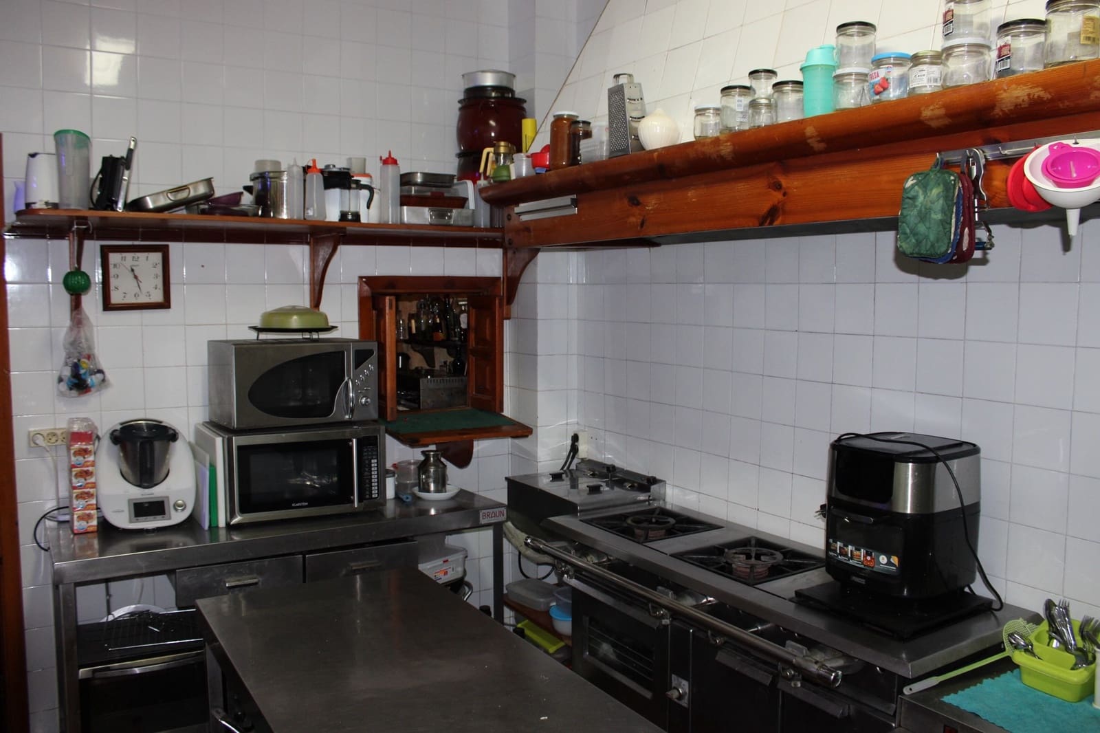 10 soveværelse Hotel til salg i Zahara de la Sierra - € 650.000 (Ref: 8912289)