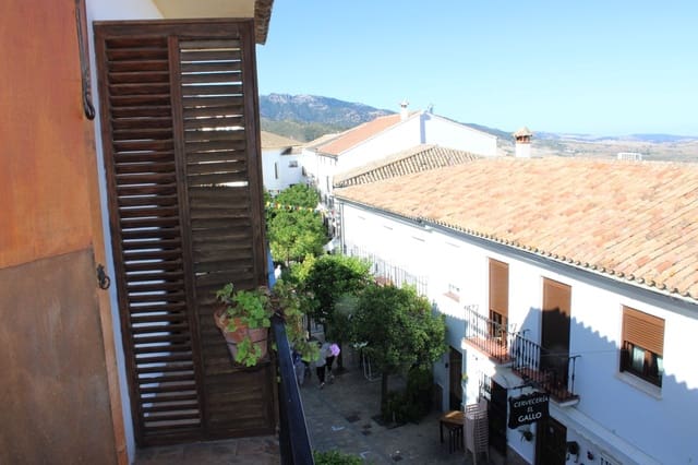 10 bedroom Hotel for sale in Zahara de la Sierra - € 650,000 (Ref: 8912289)