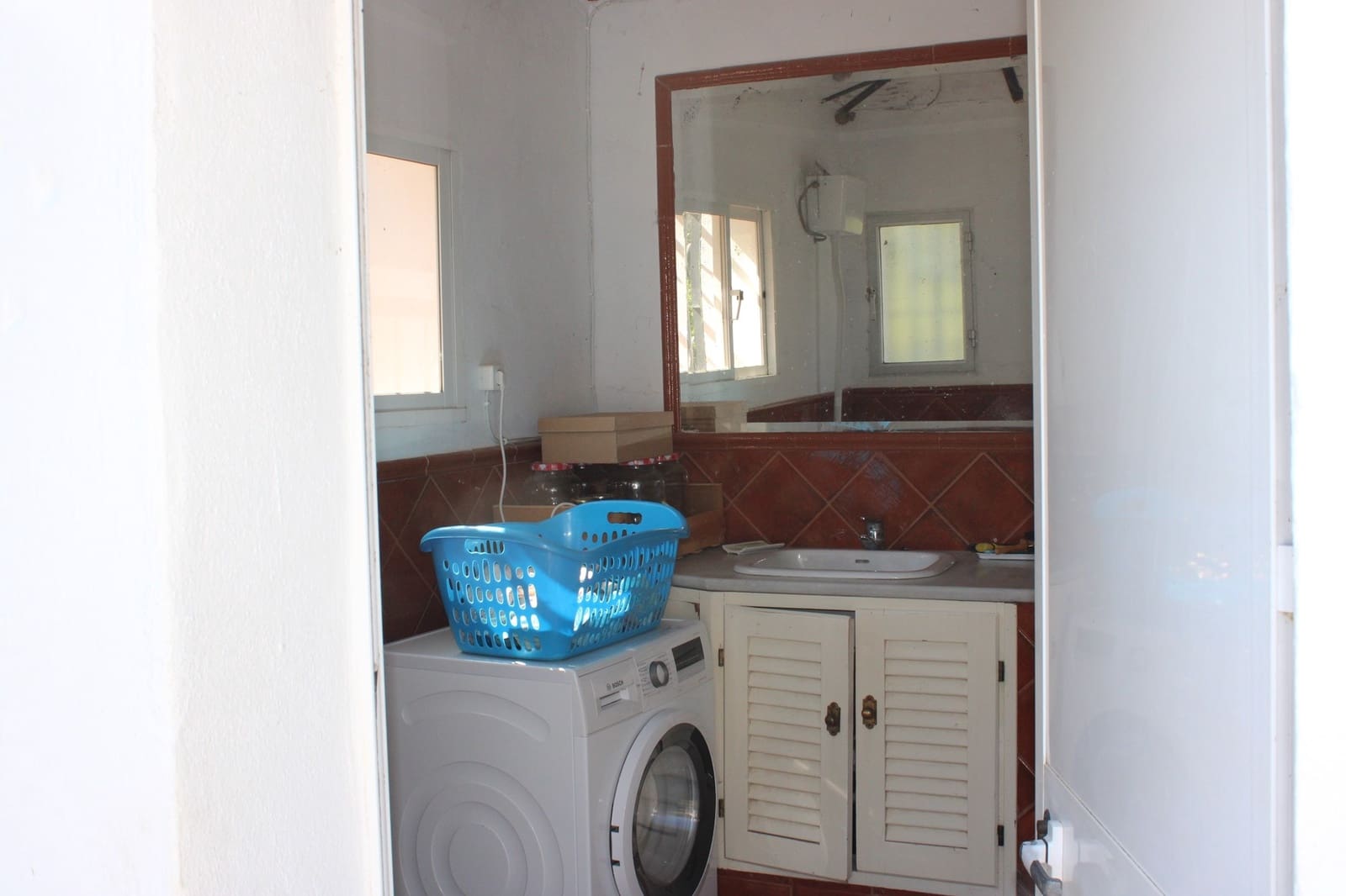 6 slaapkamer Finca/Landhuis te koop in Zahara de la Sierra met zwembad - € 480.000 (Ref: 8912292)