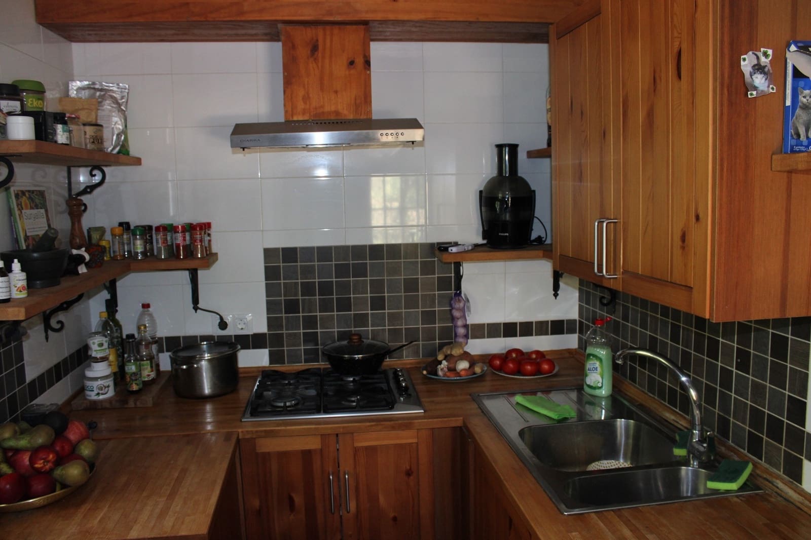 6 slaapkamer Finca/Landhuis te koop in Zahara de la Sierra met zwembad - € 480.000 (Ref: 8912292)