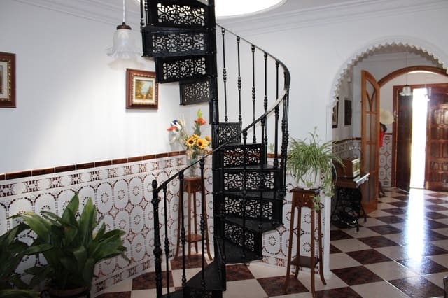 5 sypialnia Finka/Dom wiejski na sprzedaż w Setenil de las Bodegas z basenem - 500 000 € (Ref: 8912295)