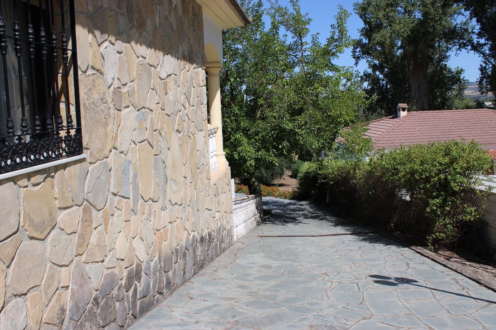 5 slaapkamer Finca/Landhuis te koop in Setenil de las Bodegas met zwembad - € 500.000 (Ref: 8912295)