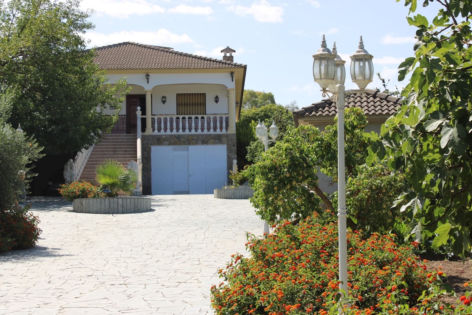 5 slaapkamer Finca/Landhuis te koop in Setenil de las Bodegas met zwembad - € 500.000 (Ref: 8912295)