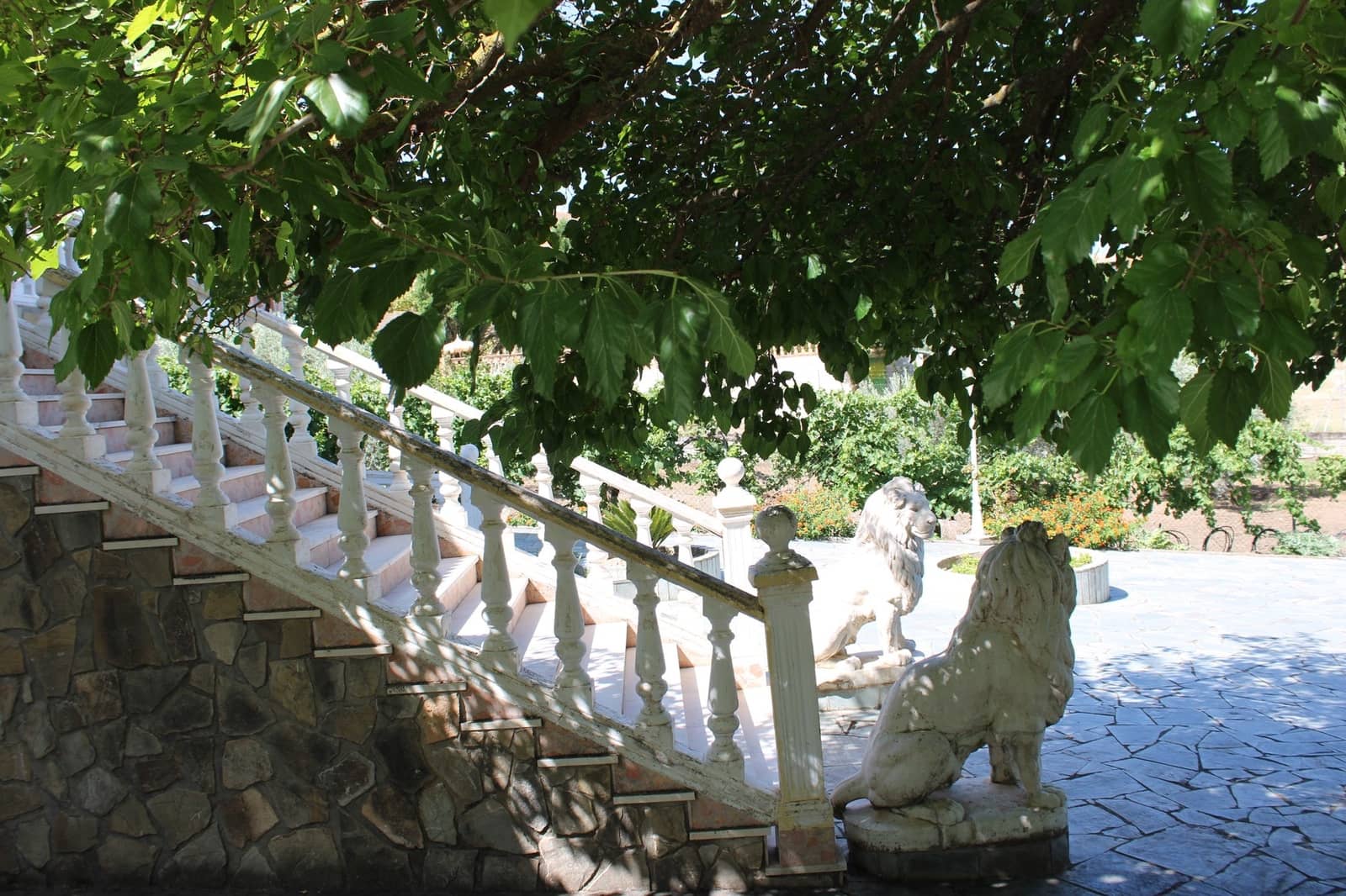 5 slaapkamer Finca/Landhuis te koop in Setenil de las Bodegas met zwembad - € 500.000 (Ref: 8912295)