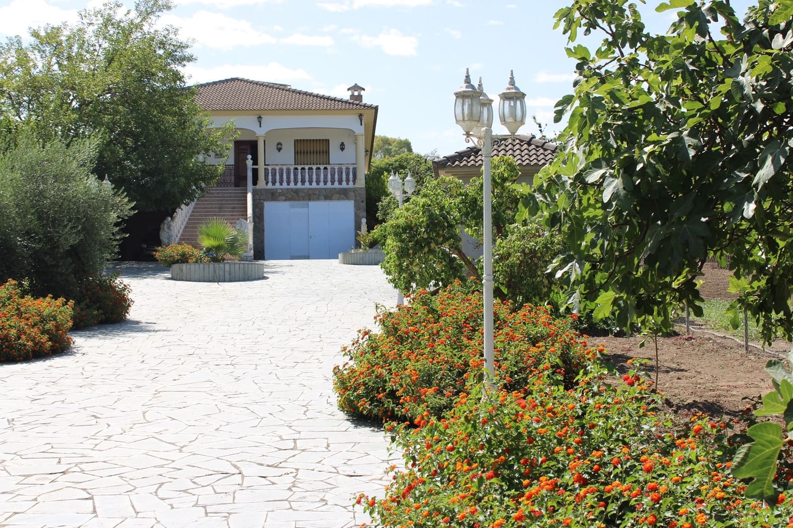 5 slaapkamer Finca/Landhuis te koop in Setenil de las Bodegas met zwembad - € 500.000 (Ref: 8912295)