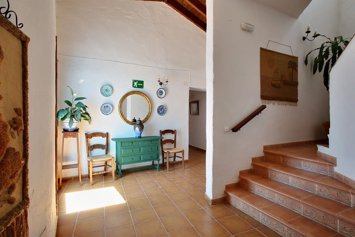 10 soveværelse Hotel til salg i Juzcar med swimmingpool - € 497.000 (Ref: 8912298)