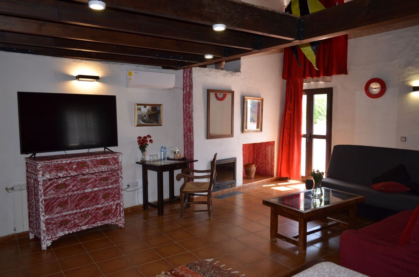 10 soveværelse Hotel til salg i Juzcar med swimmingpool - € 497.000 (Ref: 8912298)