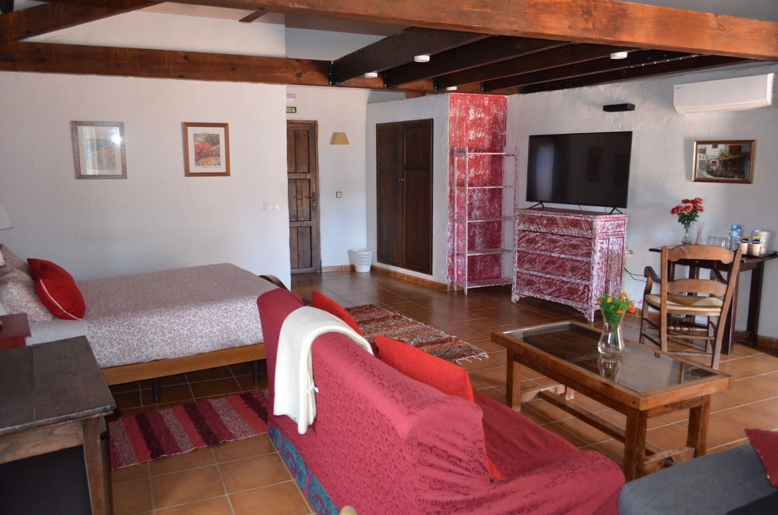 10 soveværelse Hotel til salg i Juzcar med swimmingpool - € 497.000 (Ref: 8912298)