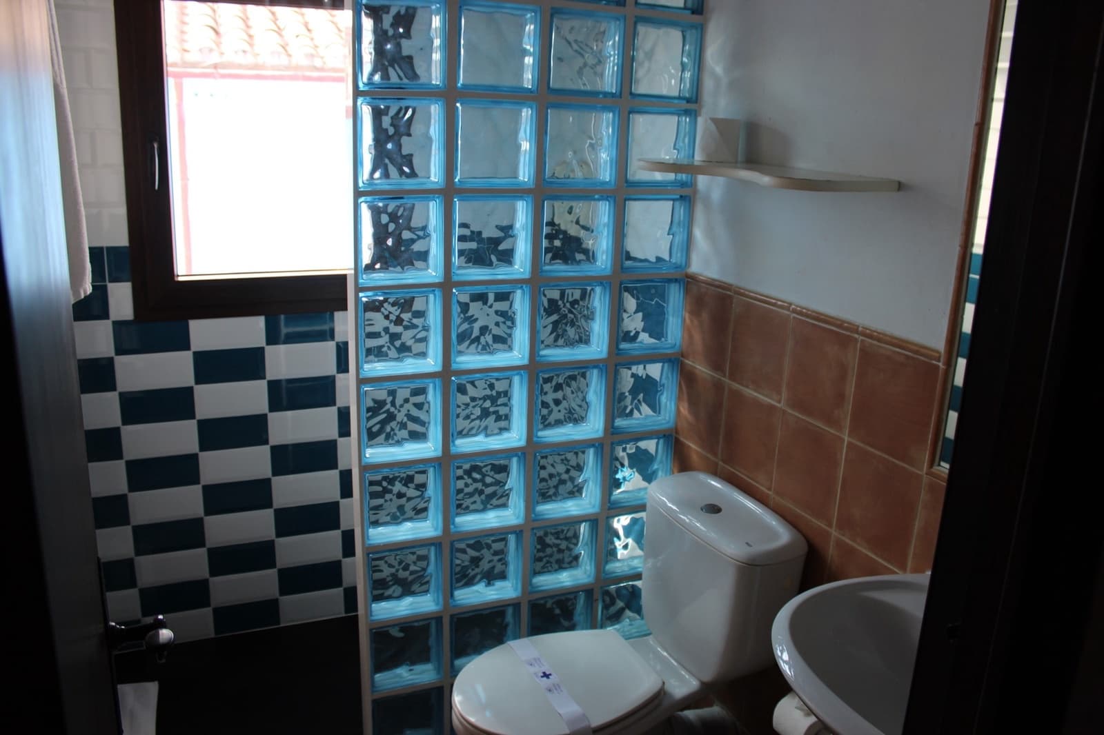 10 soveværelse Hotel til salg i Juzcar med swimmingpool - € 497.000 (Ref: 8912298)