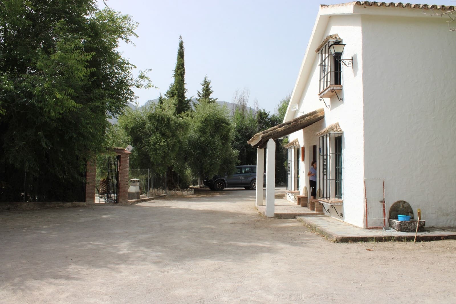 4 slaapkamer Finca/Landhuis te koop in Zahara de la Sierra met zwembad - € 530.000 (Ref: 8912300)