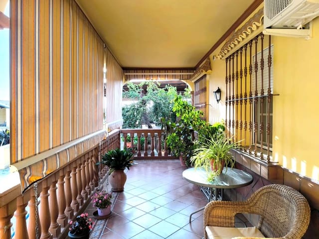 5 sypialnia Finka/Dom wiejski na sprzedaż w Setenil de las Bodegas z basenem - 650 000 € (Ref: 8912307)