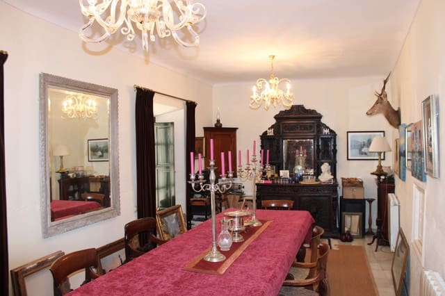 5 soveværelse Byhus til salg i Ronda - € 750.000 (Ref: 8912309)