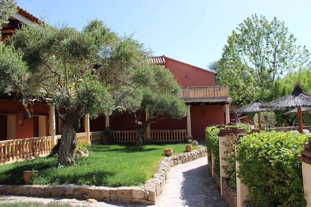 15 soveværelse Hotel til salg i Ronda med swimmingpool - € 1.350.000 (Ref: 8912313)