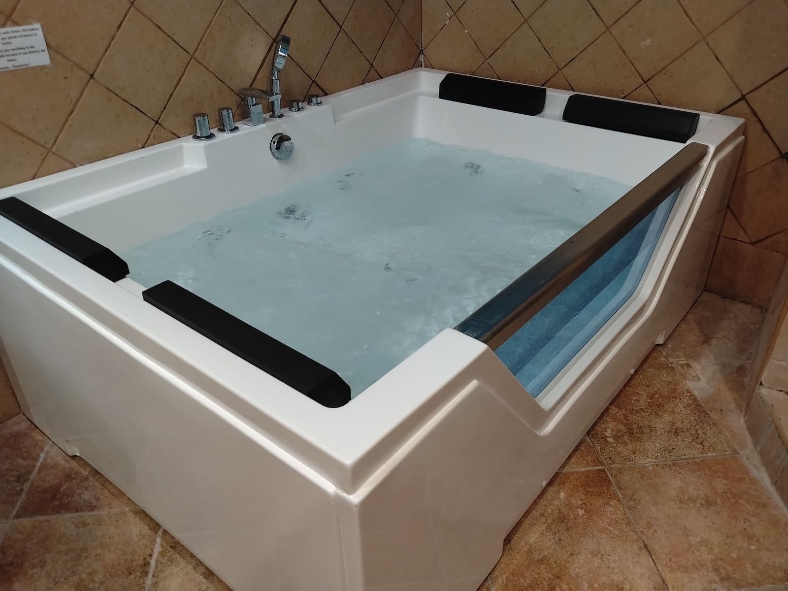 15 quarto Hotel para venda em Ronda com piscina garagem - 1 150 000 € (Ref: 8912313)