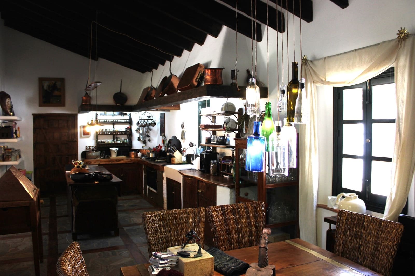 4 soveværelse Finca/Landehus til salg i Benaojan med swimmingpool - € 3.200.000 (Ref: 8912314)