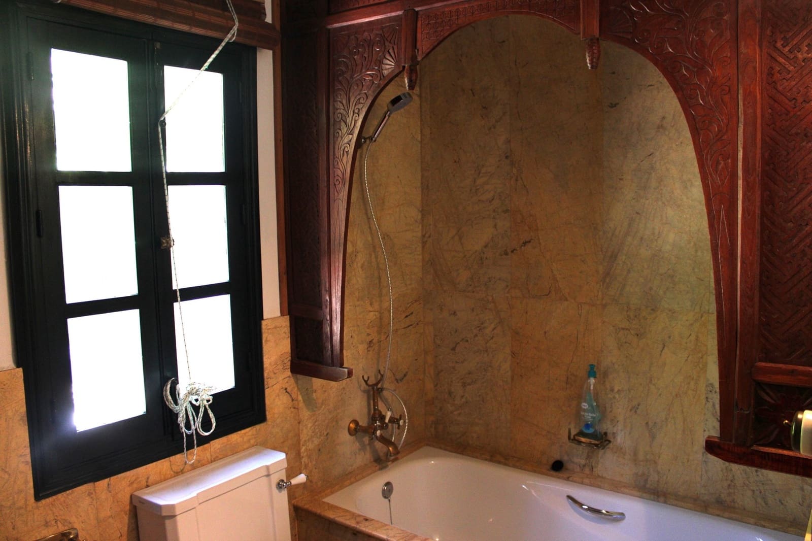 4 soveværelse Finca/Landehus til salg i Benaojan med swimmingpool - € 3.200.000 (Ref: 8912314)