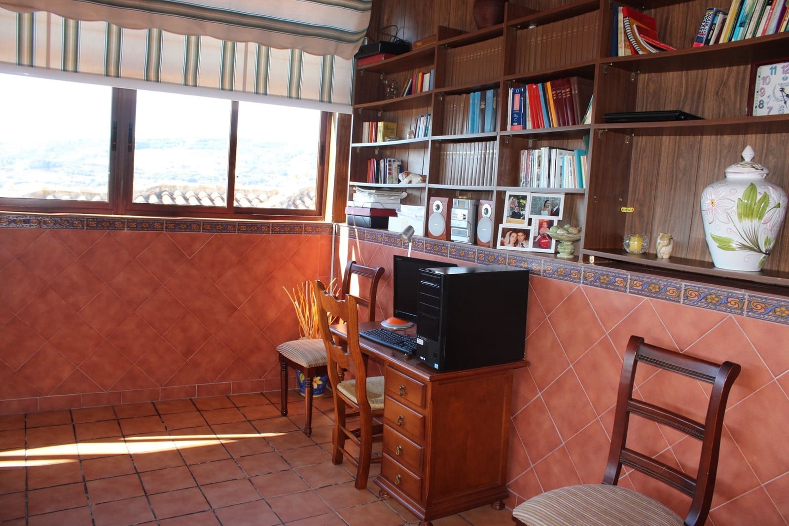 6 soveværelse Byhus til salg i Arriate - € 400.000 (Ref: 8916721)