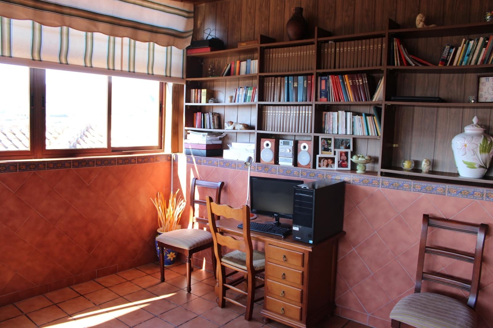 6 soveværelse Byhus til salg i Arriate - € 400.000 (Ref: 8916721)