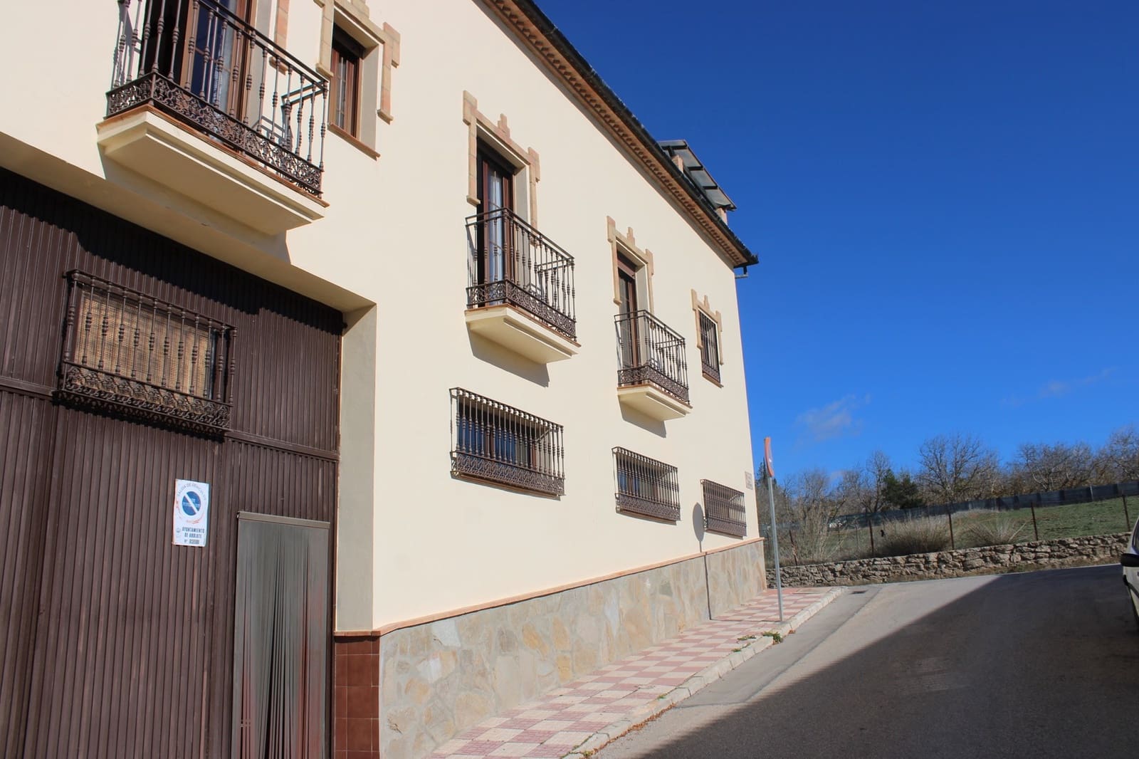 6 soveværelse Byhus til salg i Arriate - € 400.000 (Ref: 8916721)