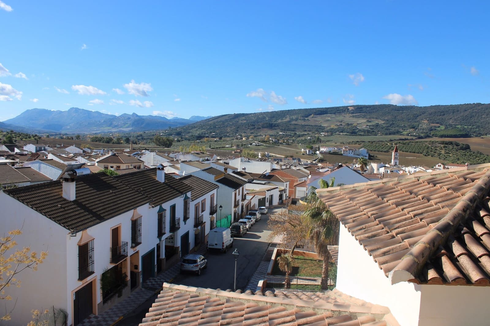 6 soveværelse Byhus til salg i Arriate - € 400.000 (Ref: 8916721)