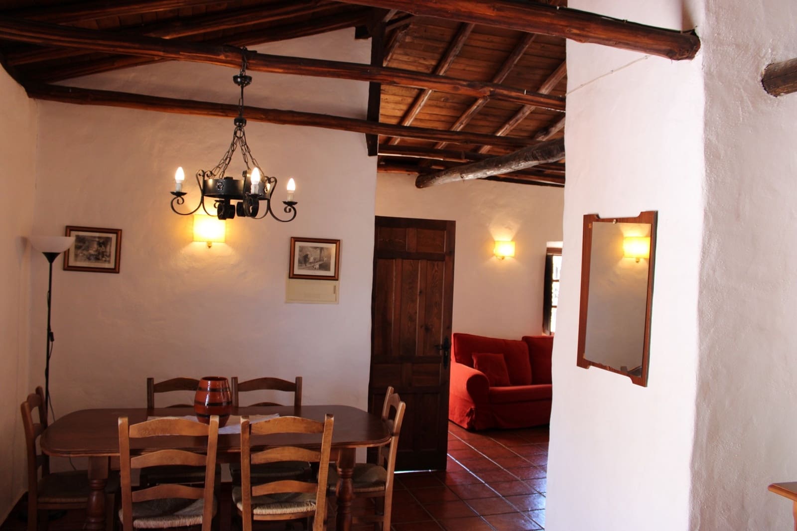 5 soveværelse Finca/Landehus til salg i Jubrique med swimmingpool - € 400.000 (Ref: 8916722)