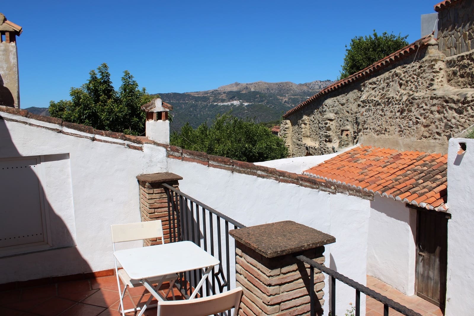 5 soveværelse Finca/Landehus til salg i Jubrique med swimmingpool - € 400.000 (Ref: 8916722)